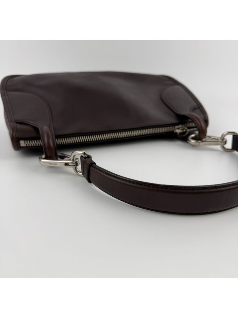 Prada Shoulder Bag Brown Leather Vintage - Picture 11 of 15